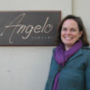 Meet your Posher, Anne-marie